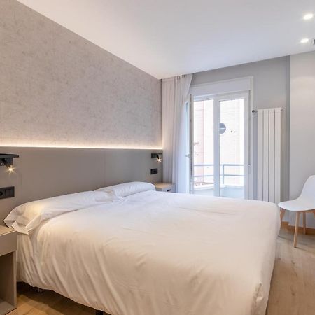 Eightrooms La Rioja Pension Logroño Zewnętrze zdjęcie