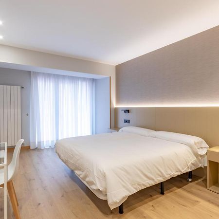 Eightrooms La Rioja Pension Logroño Zewnętrze zdjęcie